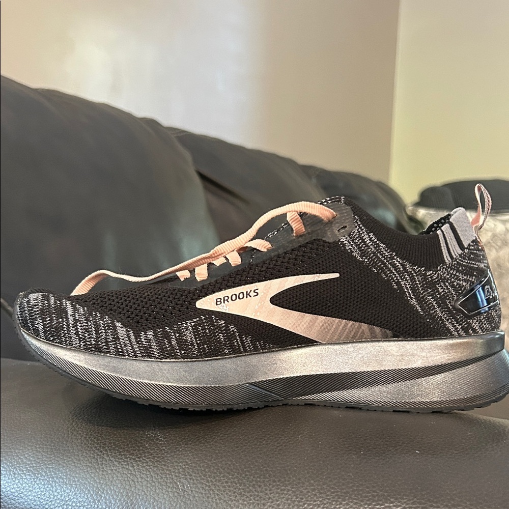 Brooks Black and Gray Running Shoes